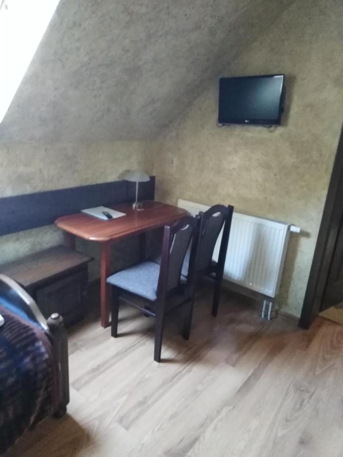 Zajazd Pod Jarem Baltow Exterior foto